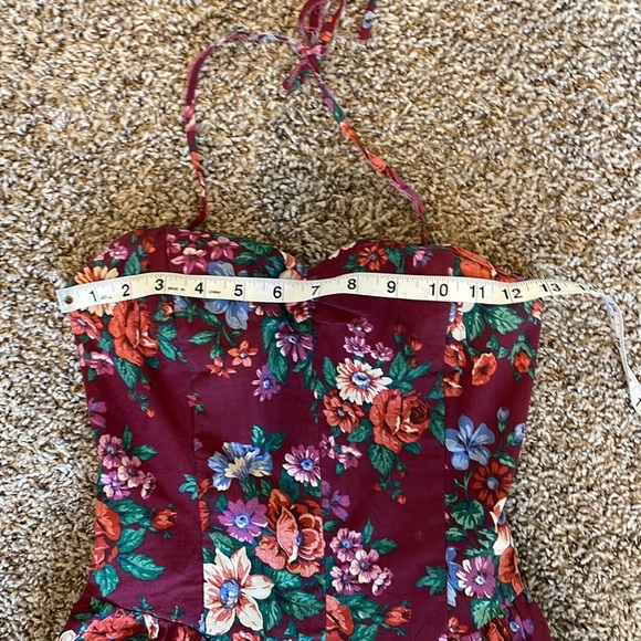 Vintage 80’s multi colored floral print halter neck dress w/sweetheart neckline - Picture 14 of 14